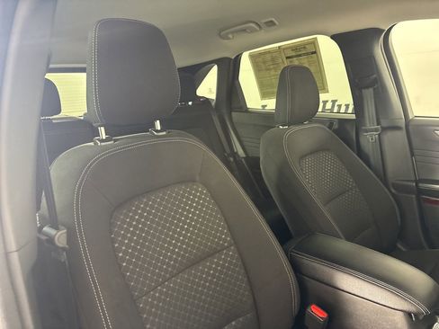 Used 2025 Ford Escape Active image 26