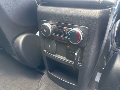 Used 2020 Ford Explorer Limited w/ Hybrid Equipment Group 310A RWD image 19