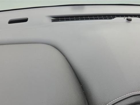 Used 2018 GMC Sierra 1500 SLT AWD/4WD image 10