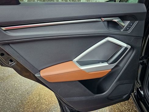 Used 2022 Audi Q3 2.0T Premium image 32