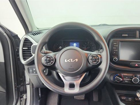Used 2022 Kia Soul LX w/ Technology Package image 23