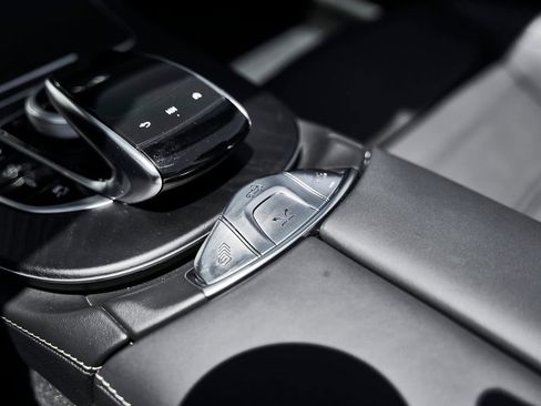 Used 2021 Mercedes-Benz E 53 AMG 4MATIC Cabriolet image 50