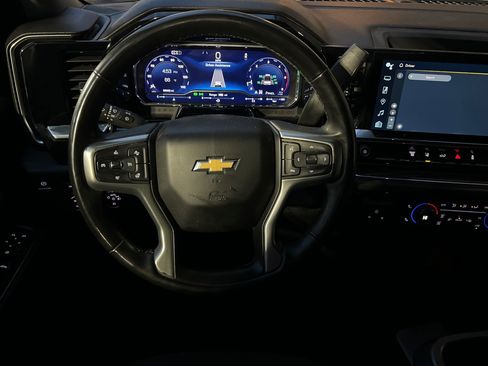 Used 2024 Chevrolet Silverado 2500 LT image 14