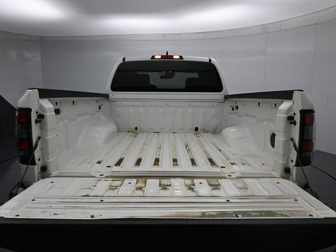 Used 2022 Nissan Frontier S RWD image 23