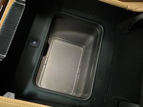 Used 2024 Jeep Grand Wagoneer Series III image 41