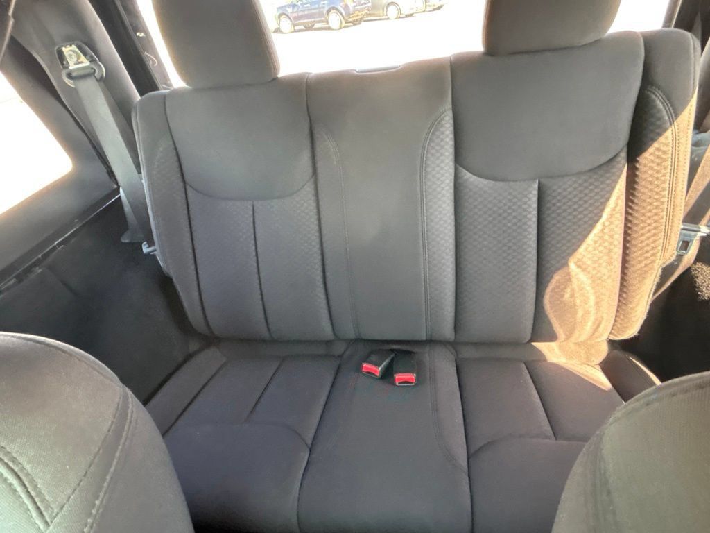 Used 2017 Jeep Wrangler Sport AWD/4WD image 24