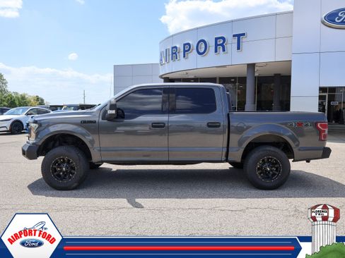 Used 2018 Ford F150 XLT AWD/4WD image 2