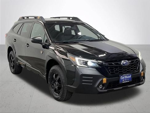 Used 2022 Subaru Outback Wilderness w/ Wilderness Package AWD/4WD image 8