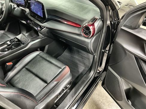 Used 2025 Chevrolet Equinox RS w/ Convenience Package III image 30