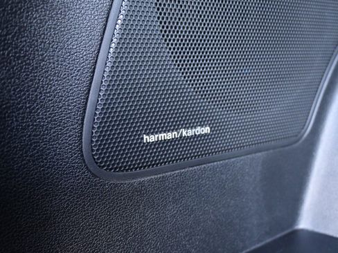 Used 2022 Hyundai Santa Fe Limited image 15