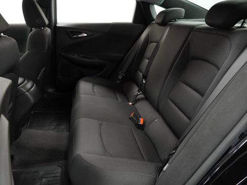 Used 2022 Chevrolet Malibu LS FWD image 11