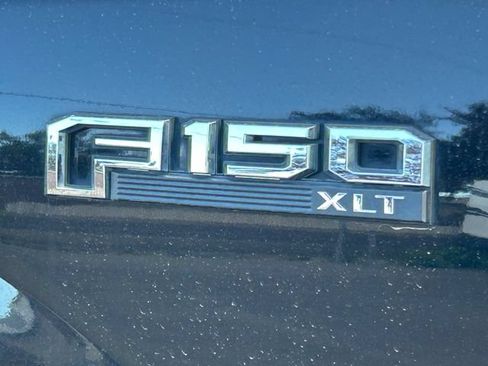 Used 2018 Ford F150 XLT w/ Equipment Group 302A Luxury AWD/4WD image 14