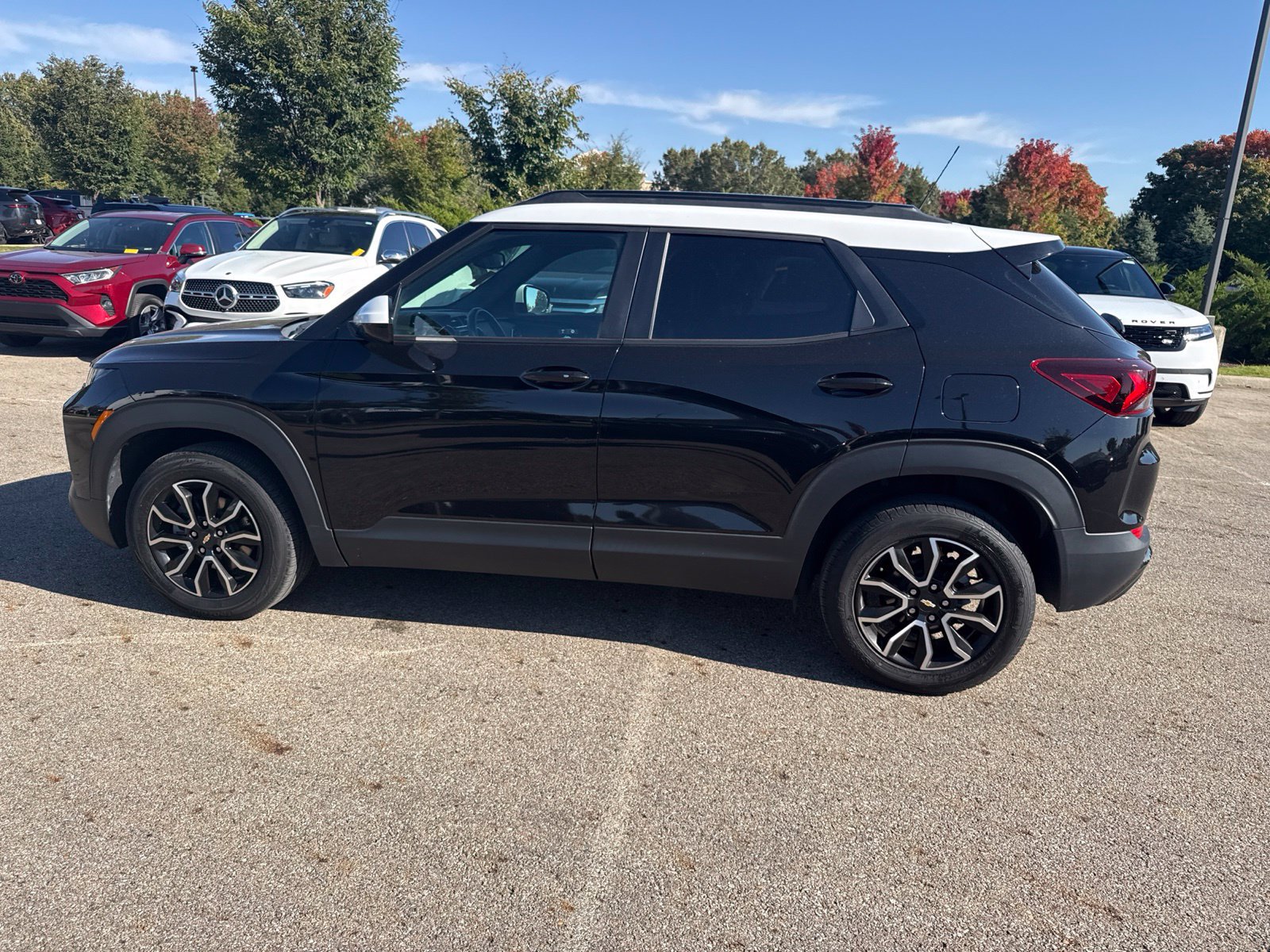 Used 2021 Chevrolet TrailBlazer ACTIV w/ Convenience Package AWD/4WD image 8