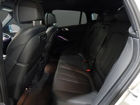 Used 2023 BMW X6 xDrive40i w/ M Sport Package AWD/4WD image 31
