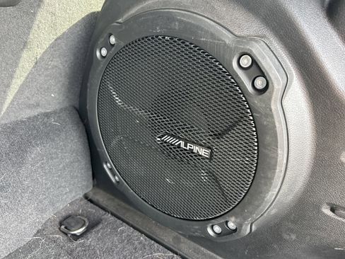 Used 2023 Jeep Wrangler Sahara image 36