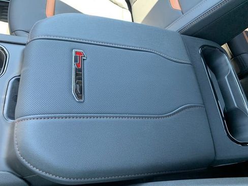New 2026 GMC Sierra 2500 AT4 w/ Technology Package AWD/4WD image 26