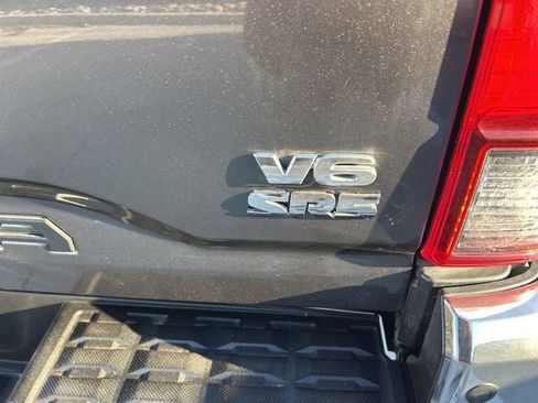 Used 2020 Toyota Tacoma SR5 image 4