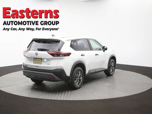 Used 2023 Nissan Rogue S AWD/4WD image 41