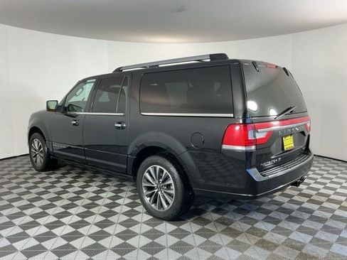 Used 2015 Lincoln Navigator L 4WD image 6