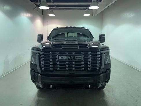New 2026 GMC Sierra 2500 Denali Ultimate image 2