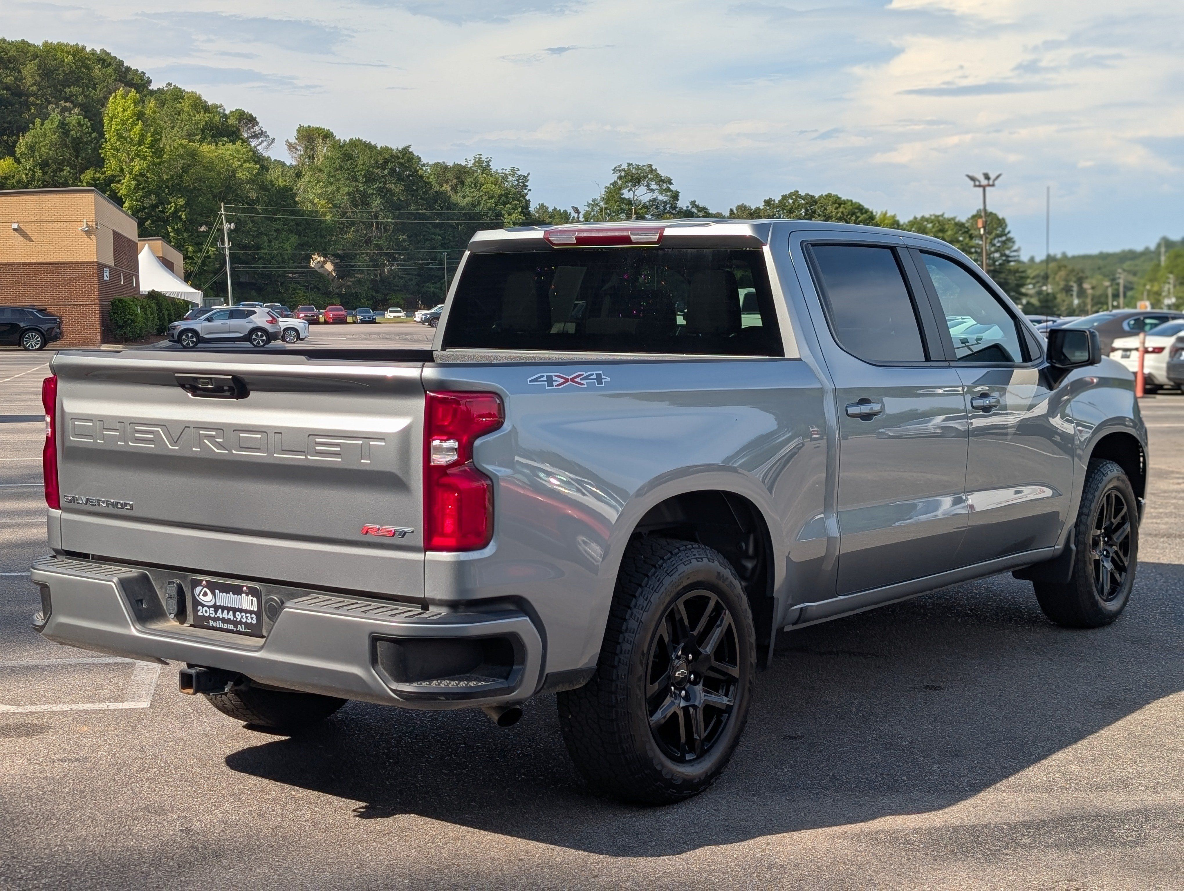 Used 2026 Chevrolet Silverado 1500 RST w/ RST Select Package AWD/4WD image 9