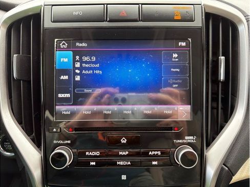 Used 2019 Subaru Ascent Premium AWD/4WD image 22