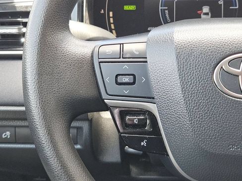 Used 2025 Toyota Camry LE FWD image 23