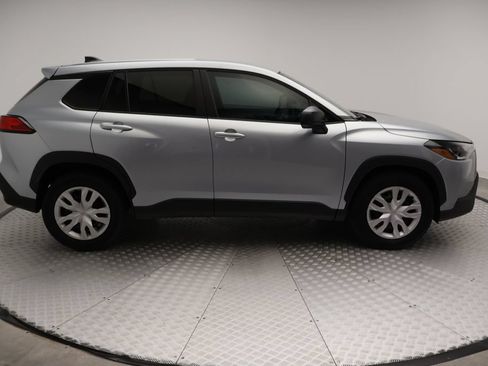 Used 2023 Toyota Corolla Cross L FWD image 7