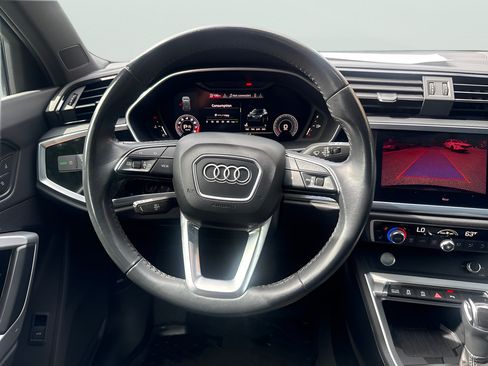 Used 2020 Audi Q3 2.0T Premium Plus w/ Premium Plus Package AWD/4WD image 22