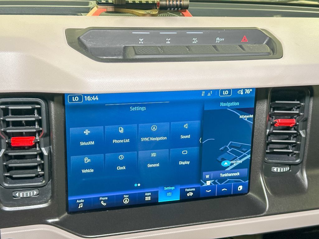 Used 2022 Ford Bronco Wildtrak AWD/4WD image 34