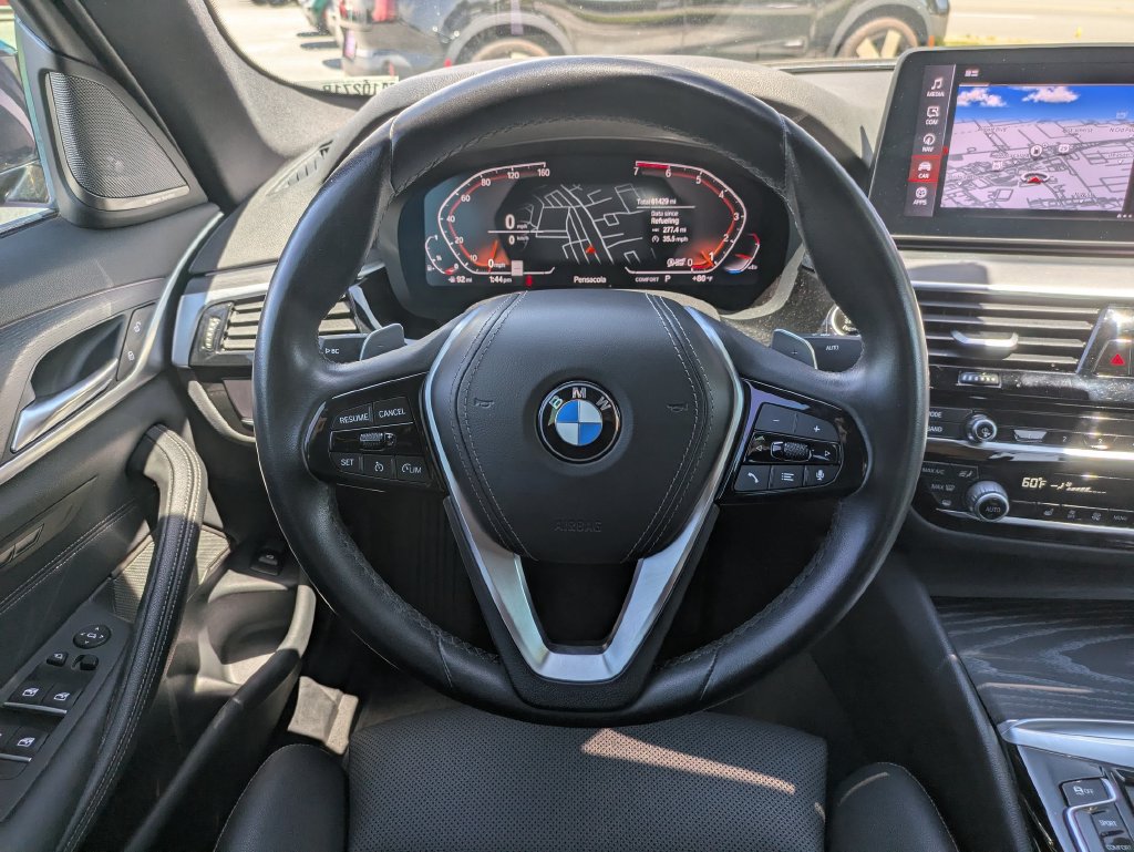 Used 2023 BMW 530i w/ Premium Package RWD image 10