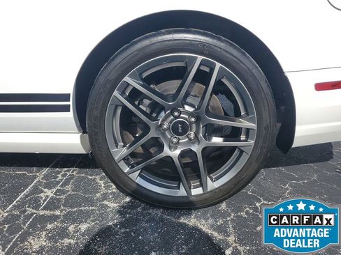 Used 2013 Ford Mustang Shelby GT500 image 22