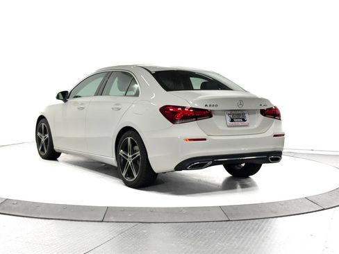 Used 2021 Mercedes-Benz A 220 4MATIC image 8
