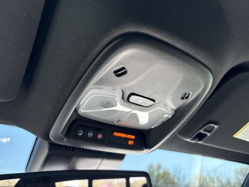 Certified 2024 GMC Canyon AT4 w/ AT4 Premium Package image 26