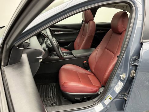 Used 2025 MAZDA MAZDA3 s image 9