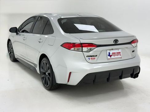 Used 2023 Toyota Corolla SE FWD image 38