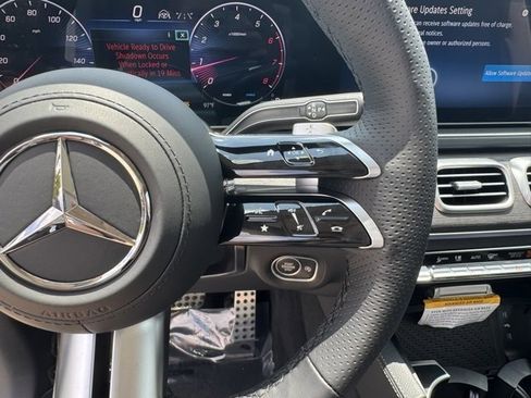 New 2025 Mercedes-Benz GLS 450 4MATIC image 15