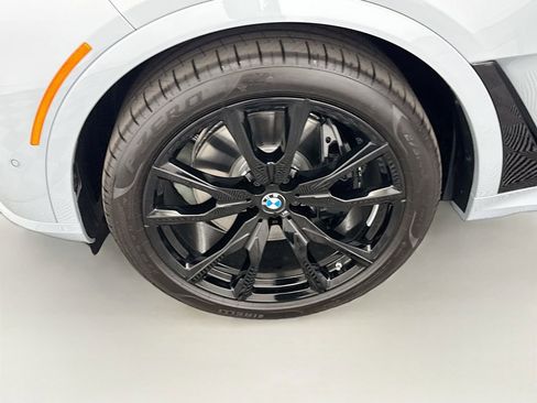 New 2026 BMW X7 xDrive40i w/ Executive Package image 29