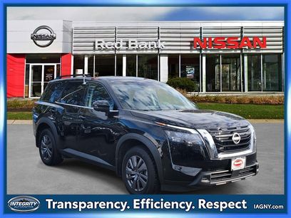 Certified 2024 Nissan Pathfinder SV