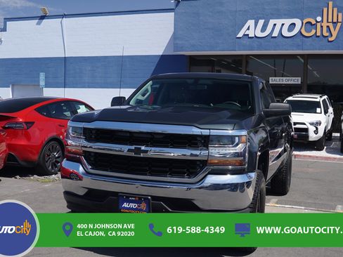 Used 2017 Chevrolet Silverado 1500 W/T w/ Trailering Package RWD image 1
