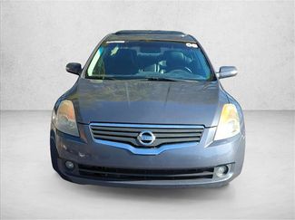 Used 2008 Nissan Altima 3.5 SE w/ Technology Pkg video 2