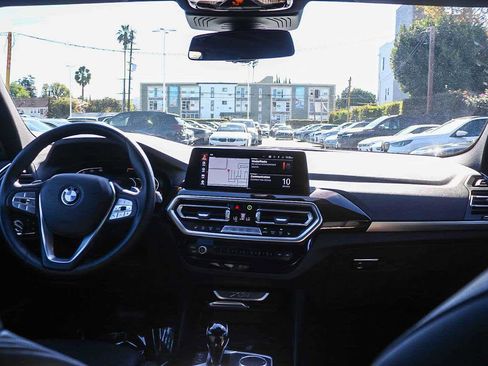 Used 2024 BMW X3 sDrive30i w/ Convenience Package image 12