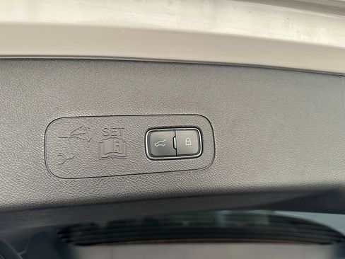 Used 2024 Lincoln Aviator Reserve w/ Equipment Group 201A image 43