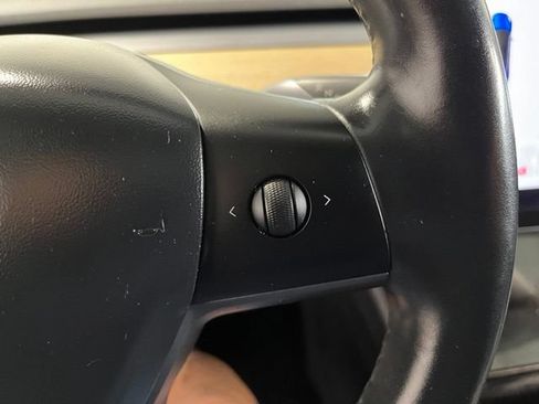 Used 2019 Tesla Model 3 Standard Range Plus RWD image 26