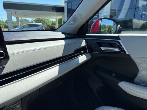 Used 2023 Mitsubishi Outlander SEL AWD/4WD image 28