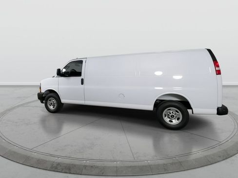 New 2025 GMC Savana 2500 Extended w/ Driver Convenience Package RWD image 5