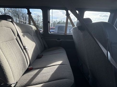 Used 2023 Chevrolet Express 3500 LT w/ LT Preferred Equipment Group image 21