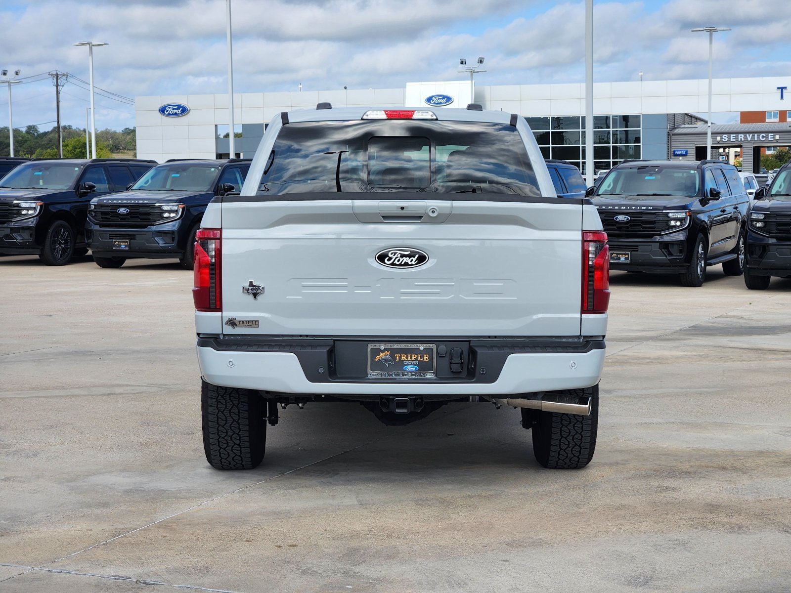Used 2026 Ford F150 XLT w/ Equipment Group 302A MID AWD/4WD image 8
