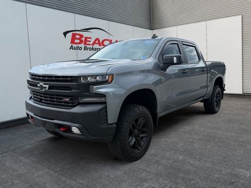 Used 2020 Chevrolet Silverado 1500 LT Trail Boss AWD/4WD image 1