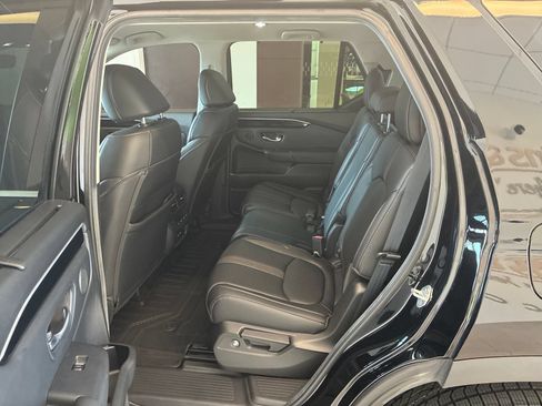 Certified 2025 Honda Pilot EX-L image 12